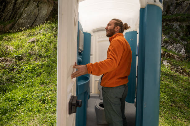 Portable Toilet Options We Offer in Glennville, GA